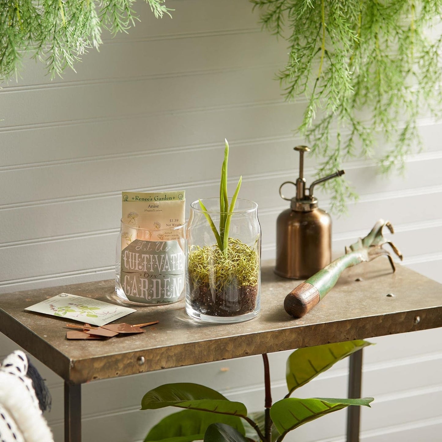 Yankee Candle Sun & Sand Scented, Signature 20oz Large Jar 2-Wick Candle, Over 60 Hours of Burn Time