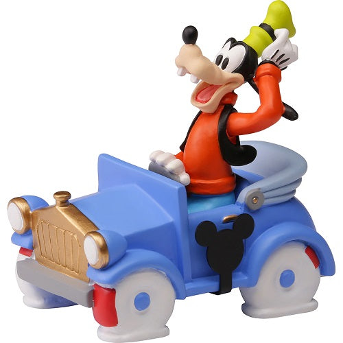 Disney Showcase Collectible Parade Goofy Figurine by Precious Moments