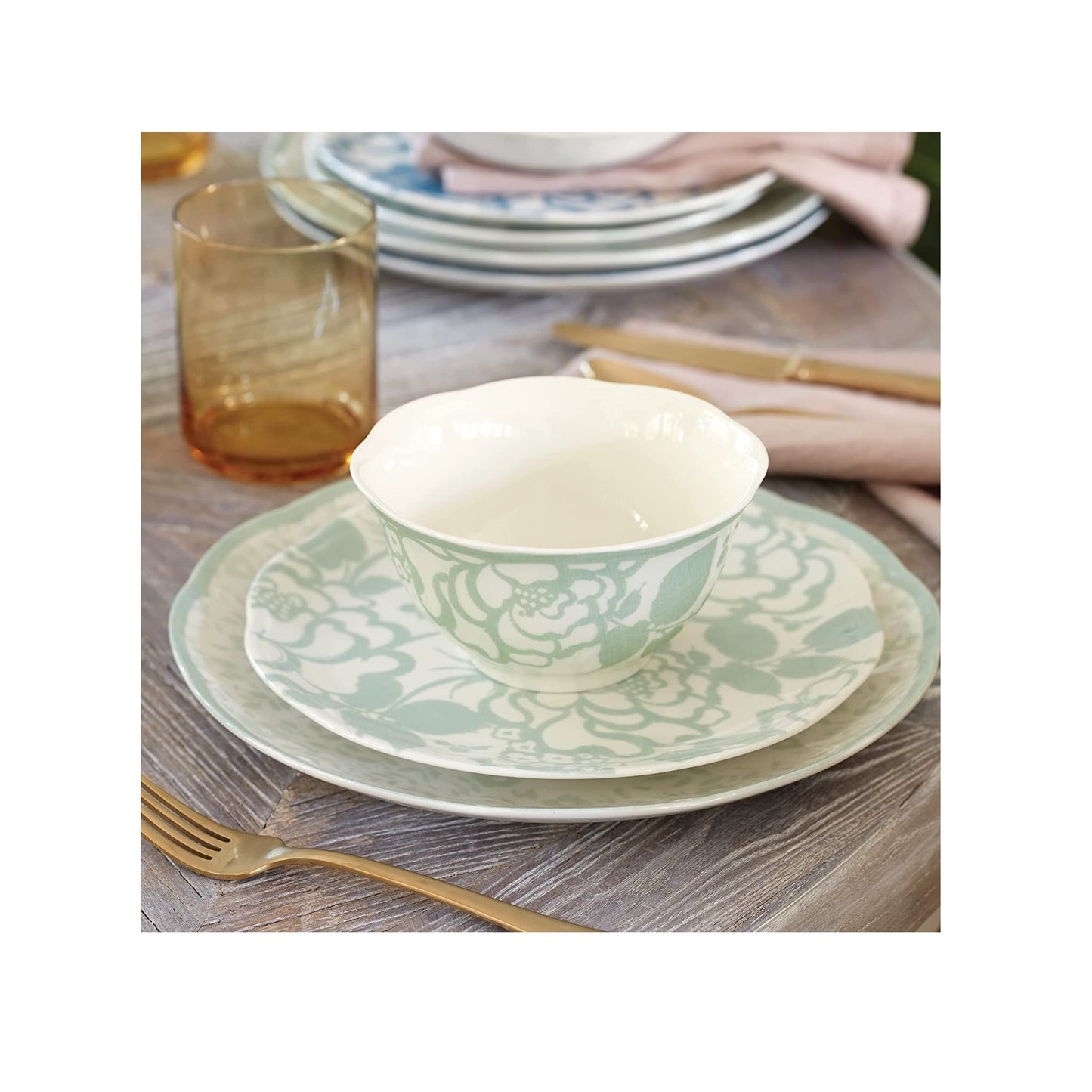 Butterfly Meadow Cottage 4-Piece Accent Plates by Lenox