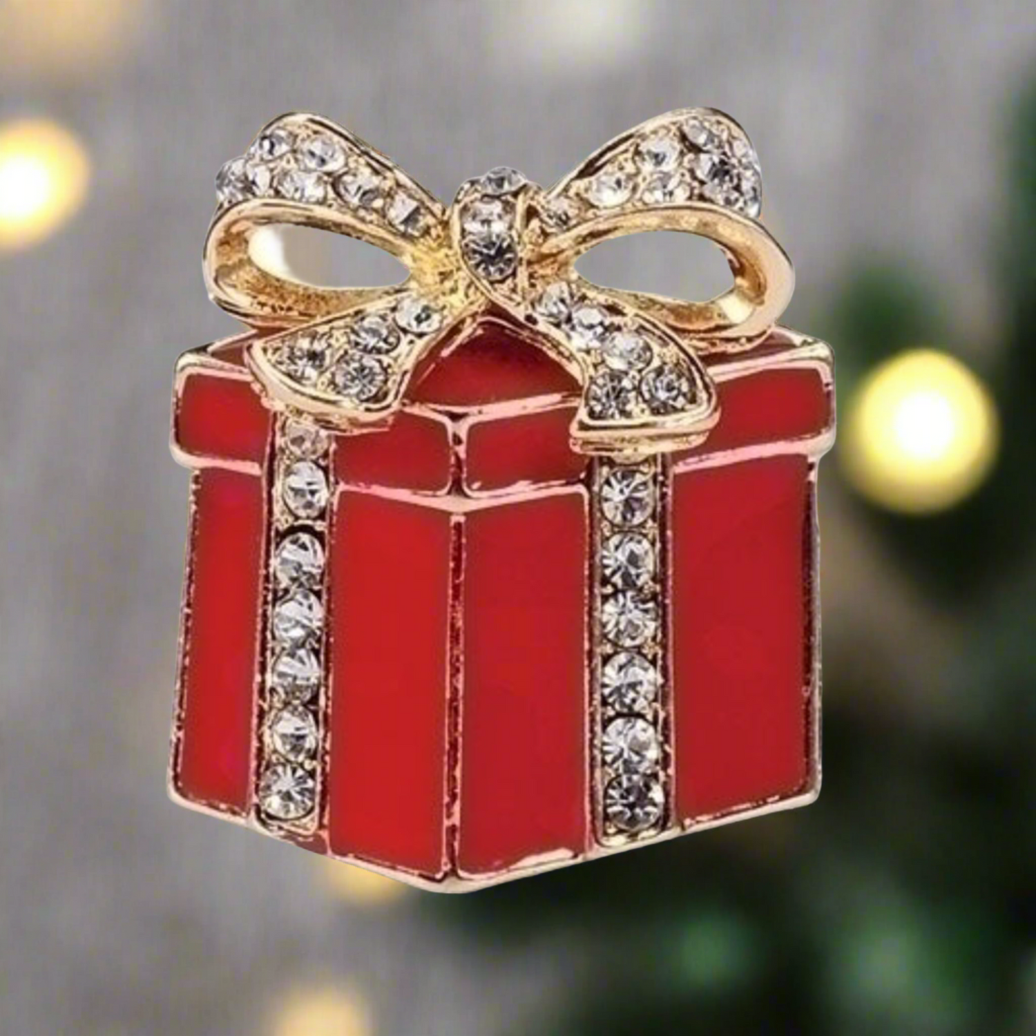 Roman Christmas Present Gift Pin