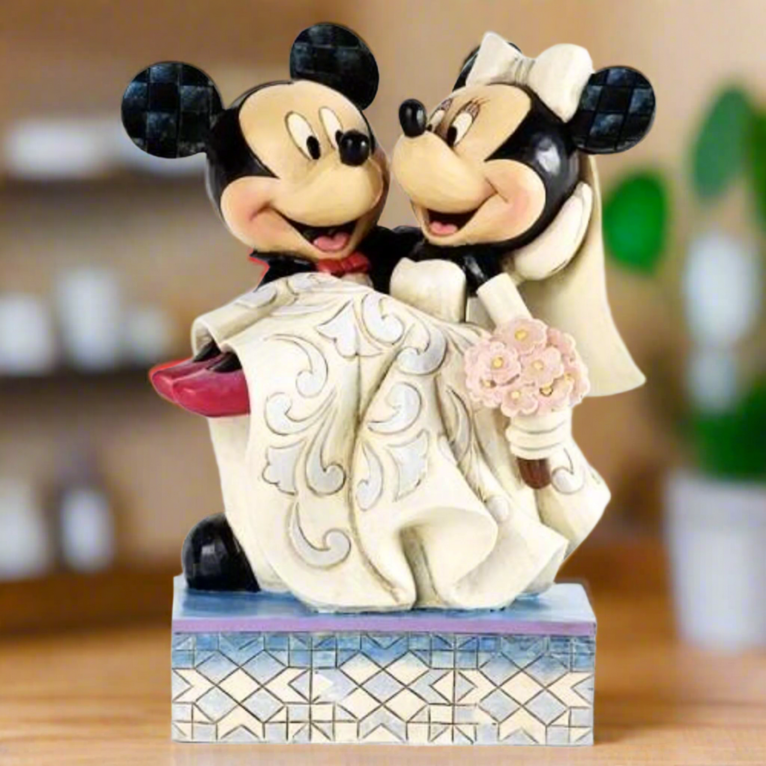 Mickey and minnie wedding ornament 60 photos - Astyledwedding.com Mickey and minnie wedding ornament 60 photos - Astyledwedding.com