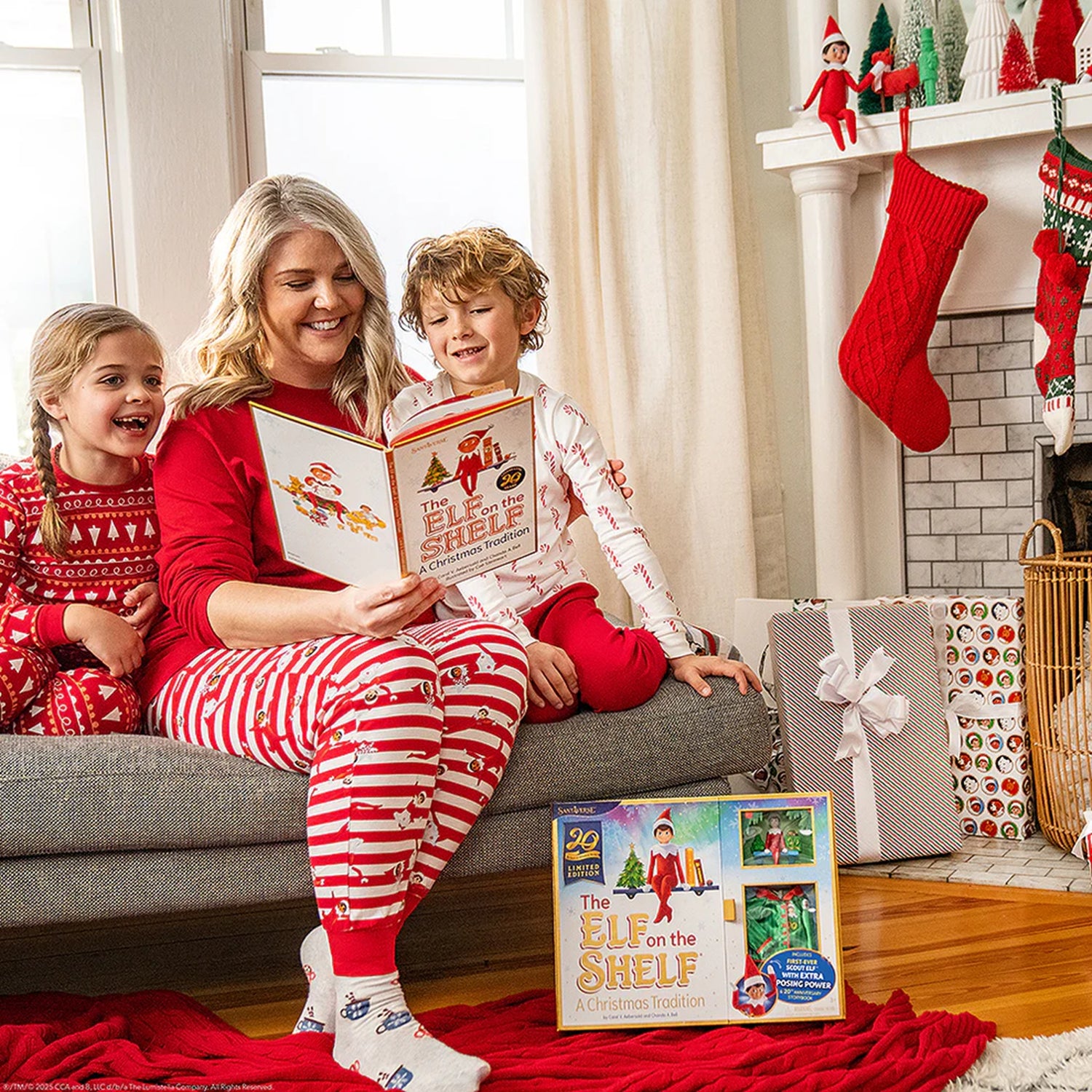 The Elf on the Shelf A Christmas Tradition, Limited 20th Anniversary Edition