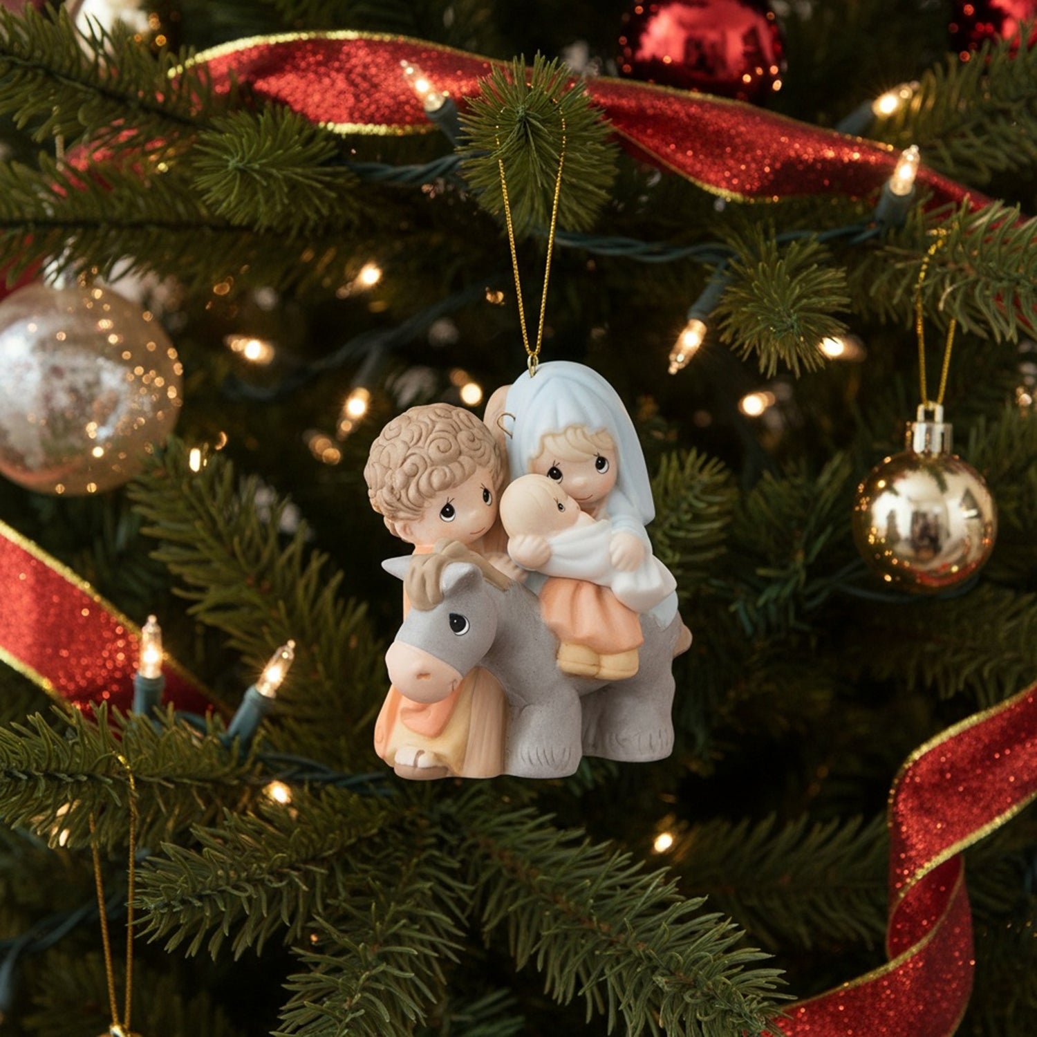 Holy Family Nativity Ornament&nbsp;Precious Moments