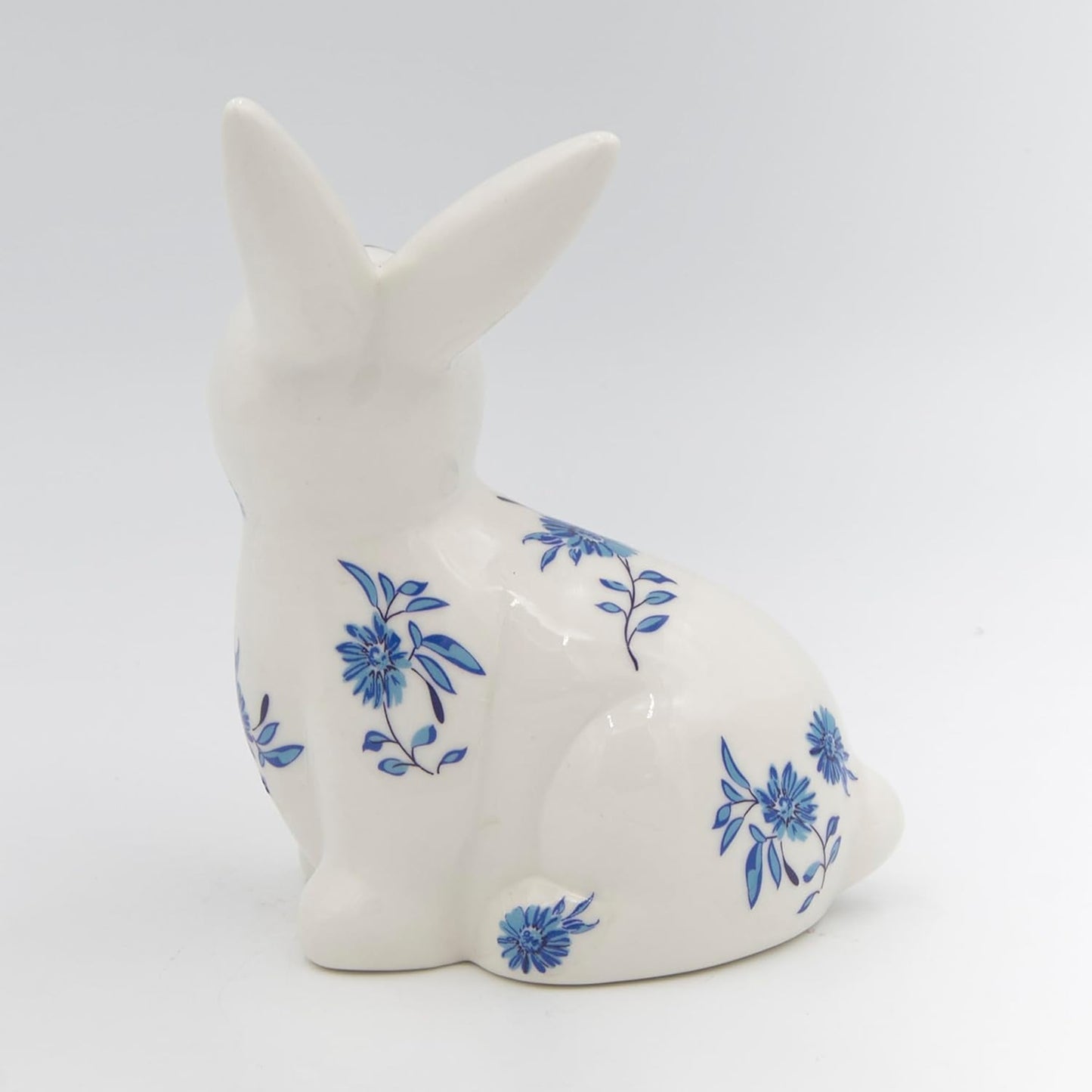 Roman Sitting Blue Willow Bunny Figure