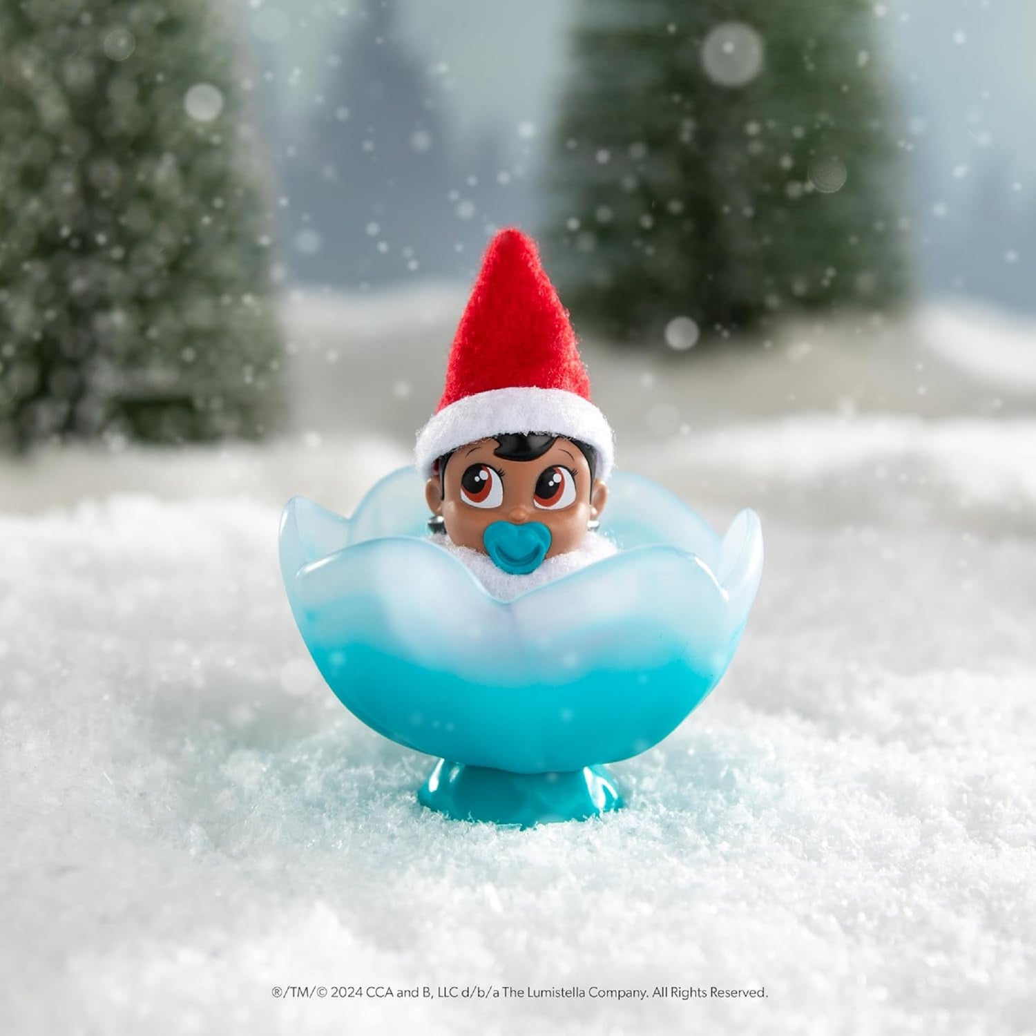 thumbnail image 2 of The Elf On The Shelf Frost Pips Ini Bloos | Baby Elf In Agical Frost 2 of 12
