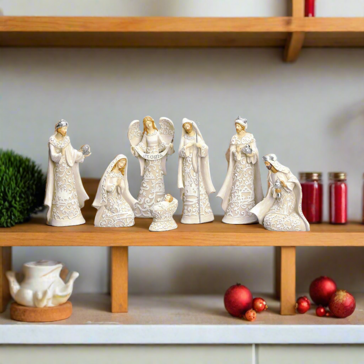 Roman 7 piece Nativity Scene with Angel