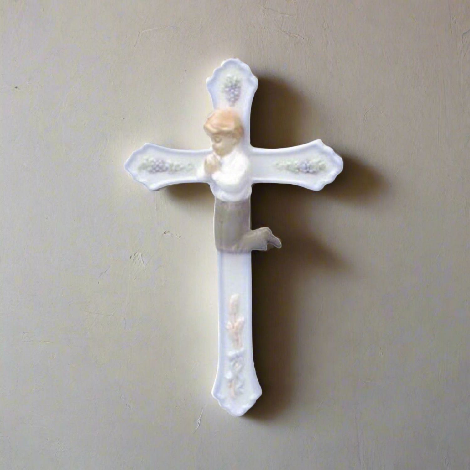 Valencia Communion Boy Wall Cross