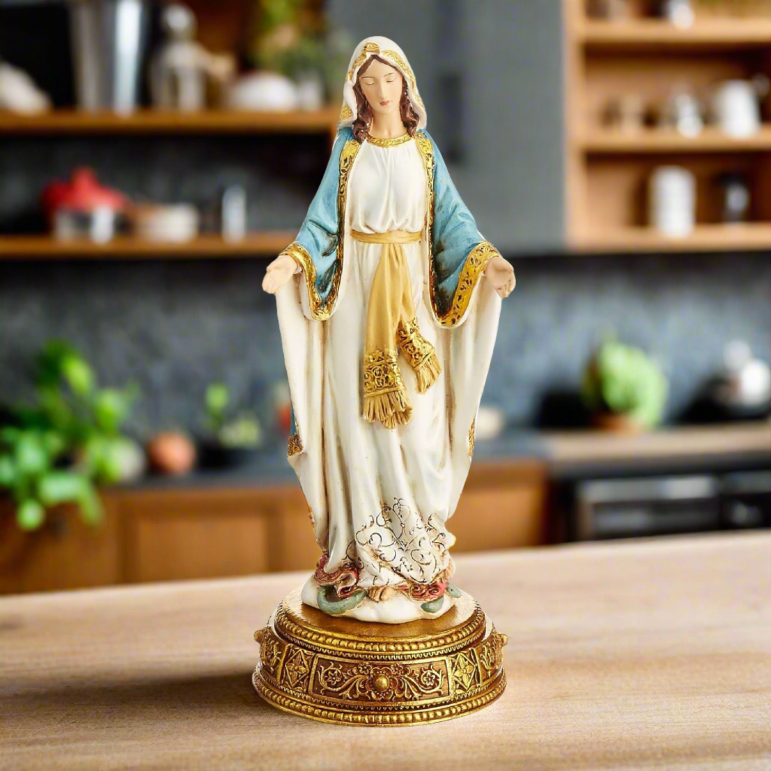 Roman Our Lady of Grace Statue, Heavenly Protectors