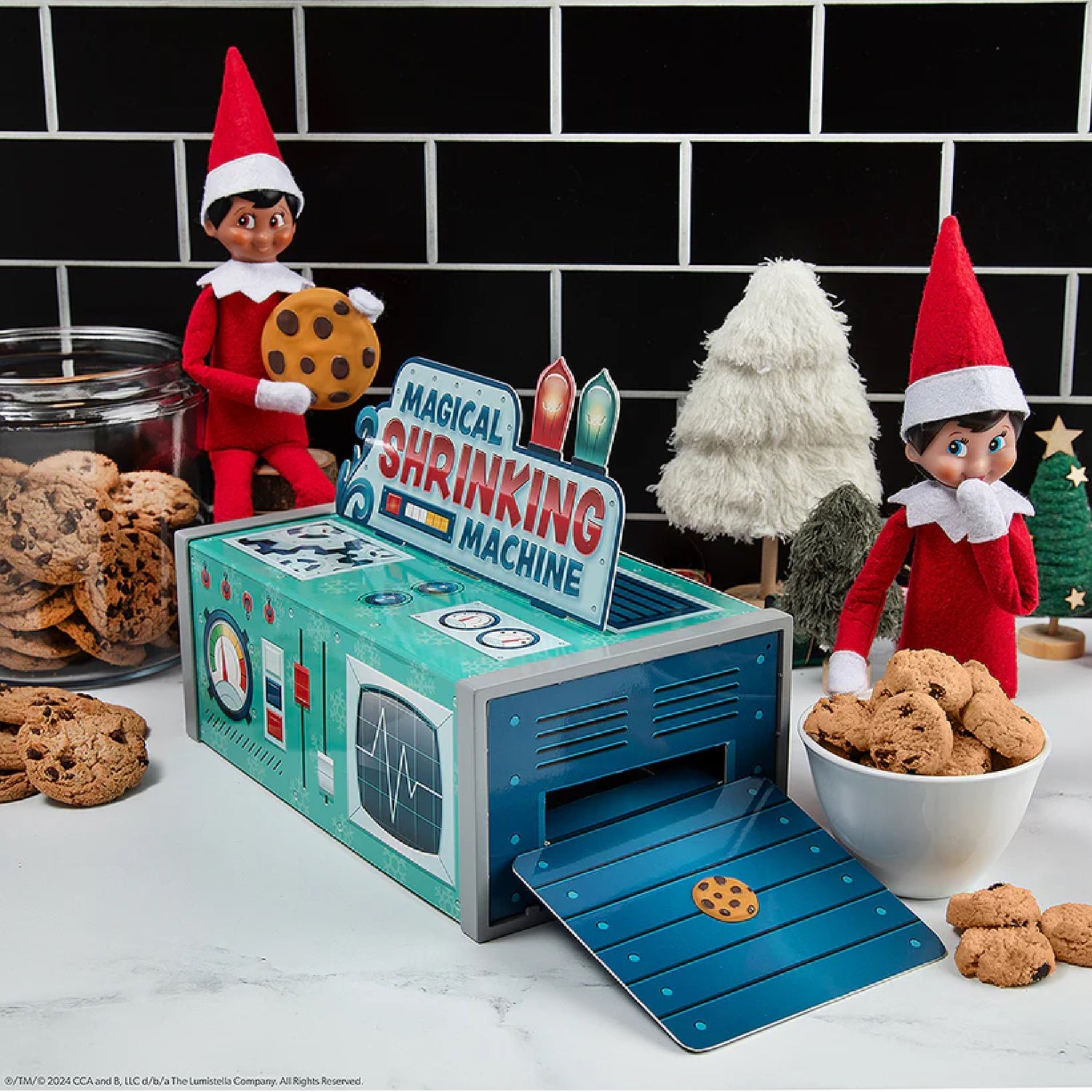 The Elf on the Shelf Polar Props Insta-Moment Props