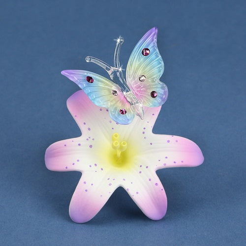 Glass Baron Butterfly Large Porcelain Lavender Lily