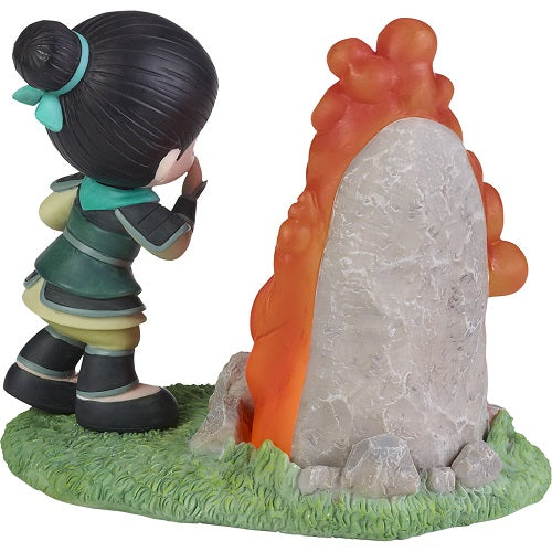 Precious Moments Disney Showcase Mulan Miracles disponible dans toutes les tailles Figurine LED 